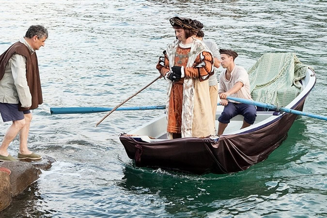 Desembarco de Carlos V en Tazones