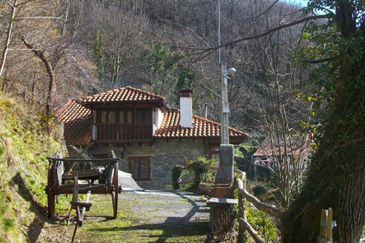 House La Tilar