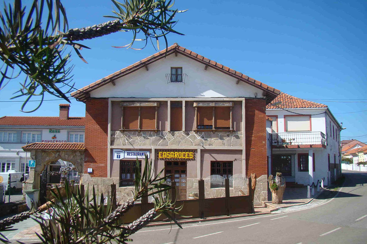 Casa Roces