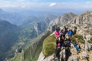 Anillo Vindio Picos de Europa con cumbres