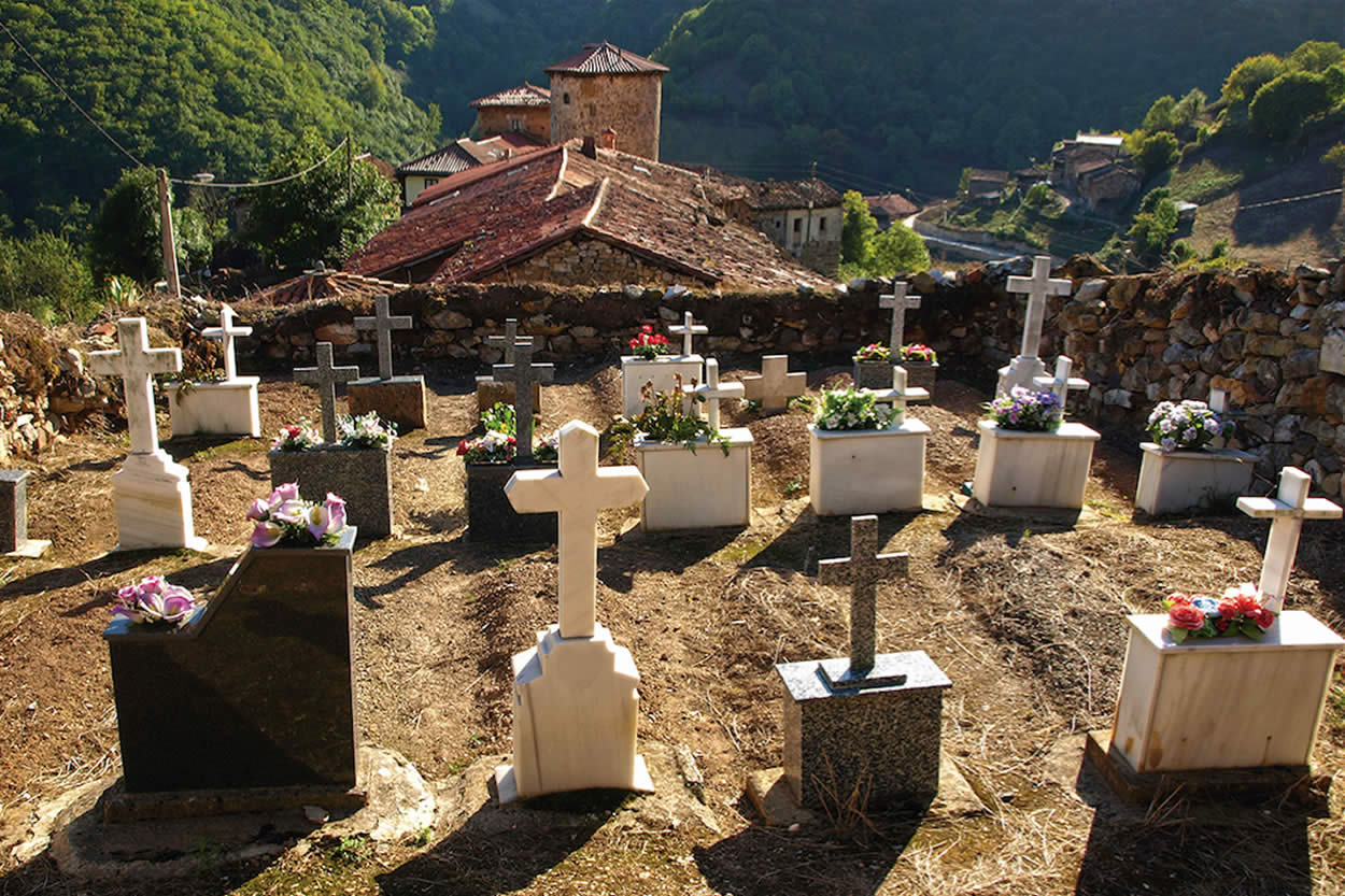 Bandujo, medieval village
