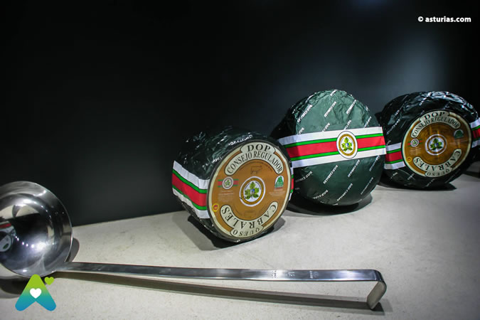 Cueva Exposición del queso de Cabrales