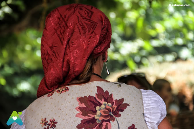 El Mercau Astur de Porrúa