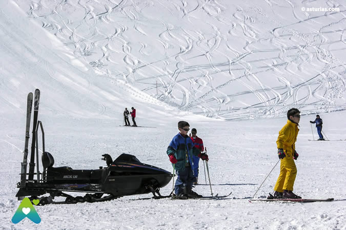 Skiing in Asturias