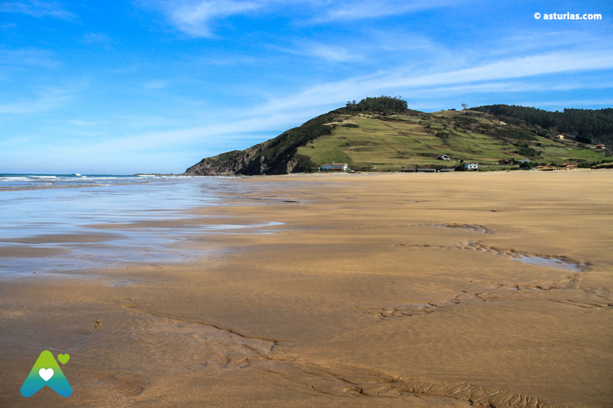 Nudist beaches of Asturias