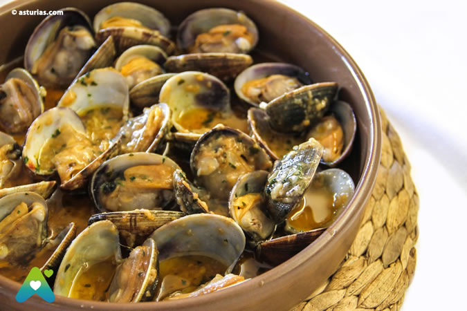Receta almejas a la marinera