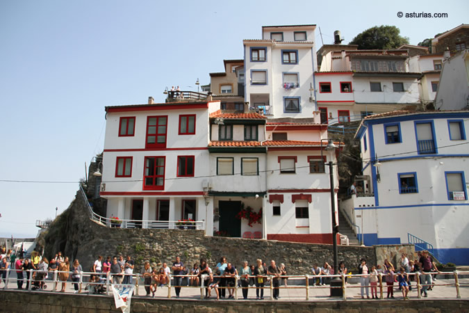 What to see in the council of Cudillero. Coast and brañas.