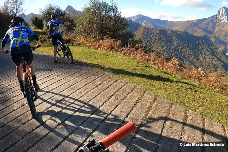 BTT bosque de Peloño