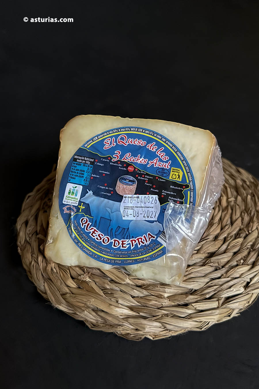 Queso Tres leches Pría azul cuña