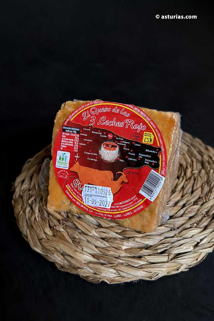 Queso Tres leches de Pría rojo cuña